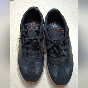 Skechers Los Angeles Women's Air-cooled Memory Foam Leather  Athletic  8.5